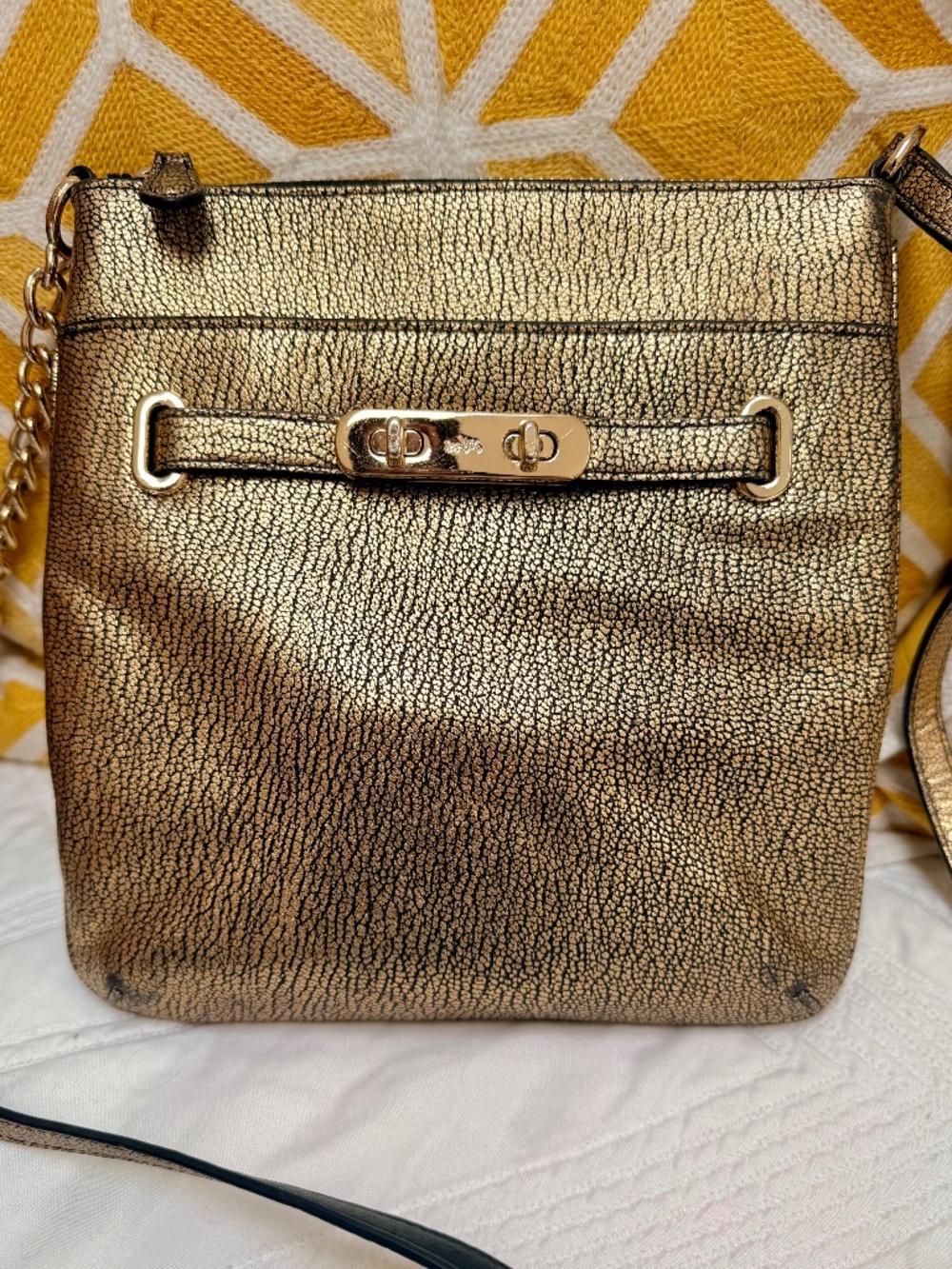 COACH Swagger Swingpack Metallic Pebble Leather Cross Body
